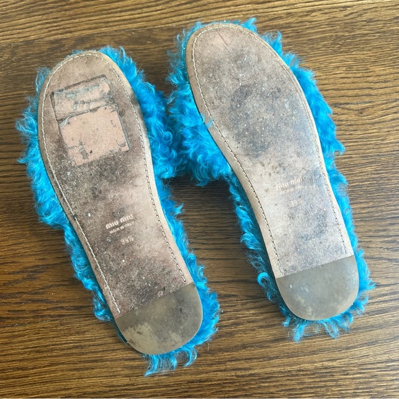 GORGEOUS Turquoise Miu Miu Blue Faux Fur Slides Sandals w/Pearls 9.5 - Picture 10 of 10
